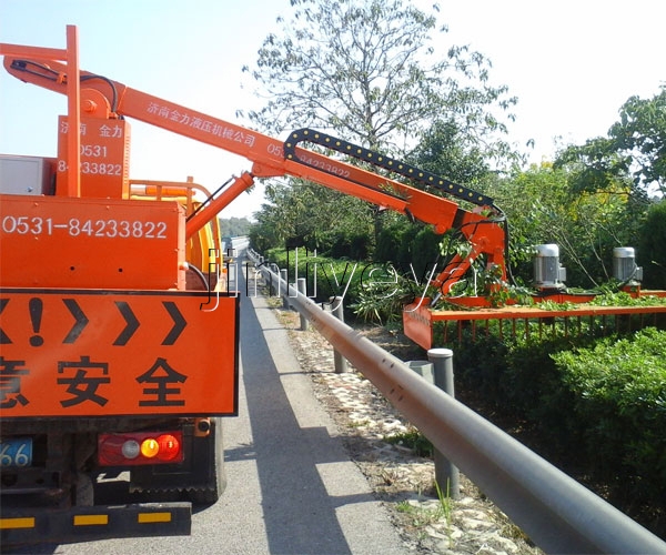綠籬修剪機(jī)